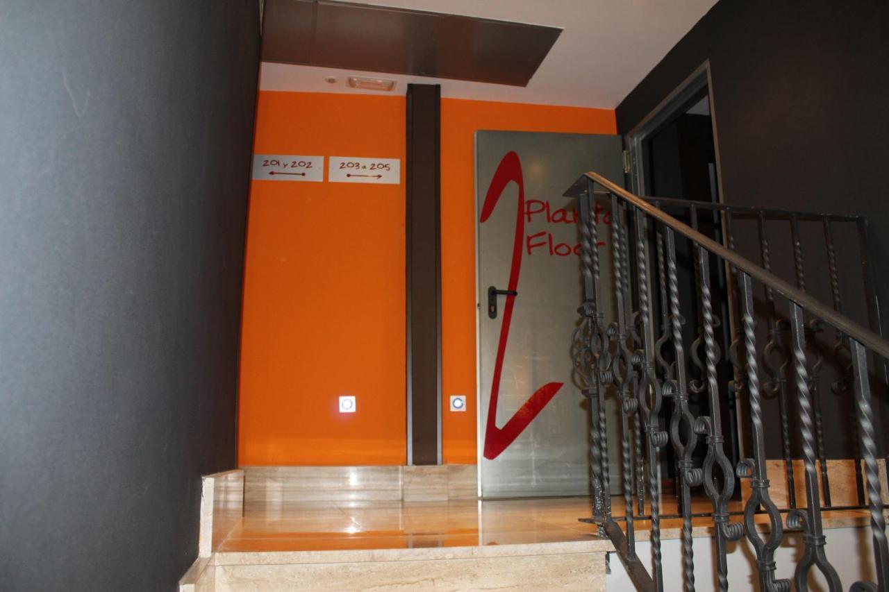 Hostal Royal Almorox Exterior photo